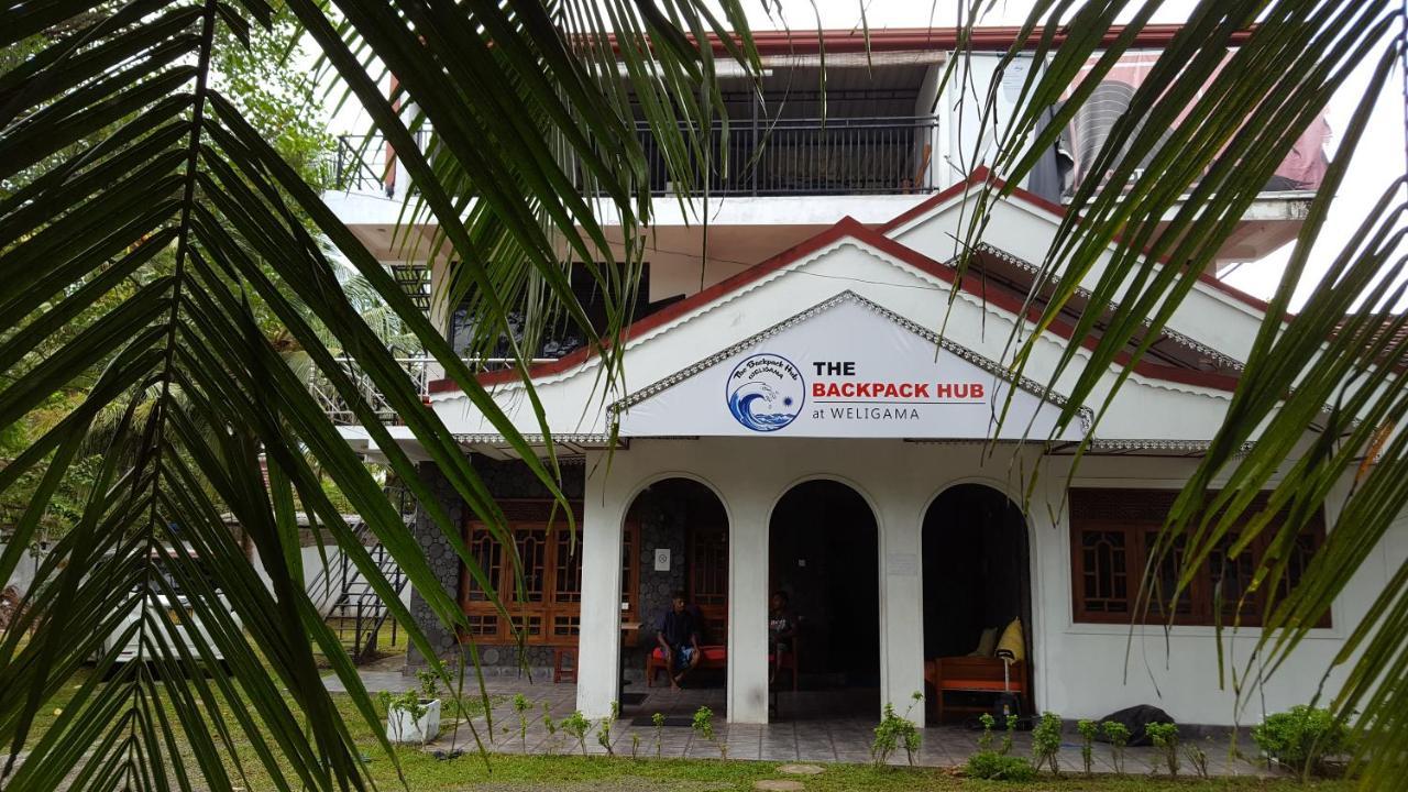 The Backpack Hub At Weligama Vandrarhem Exteriör bild